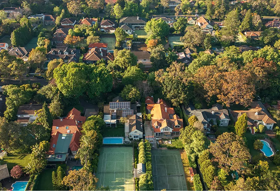 Leafy North Shore homes with pools and tennis courts from above